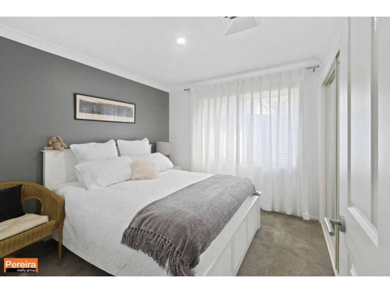 36 Lakeland Circuit, Harrington Park NSW 2567