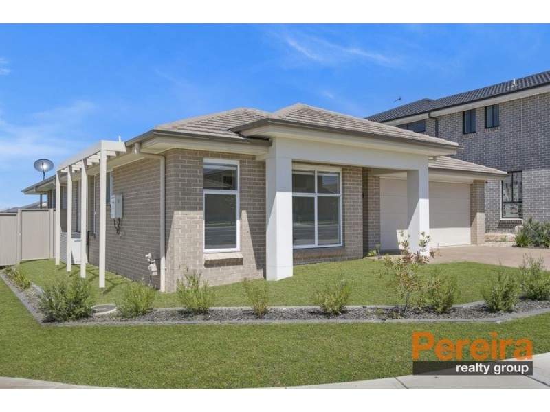 163 Hampshire Boulevarde, Spring Farm NSW 2570