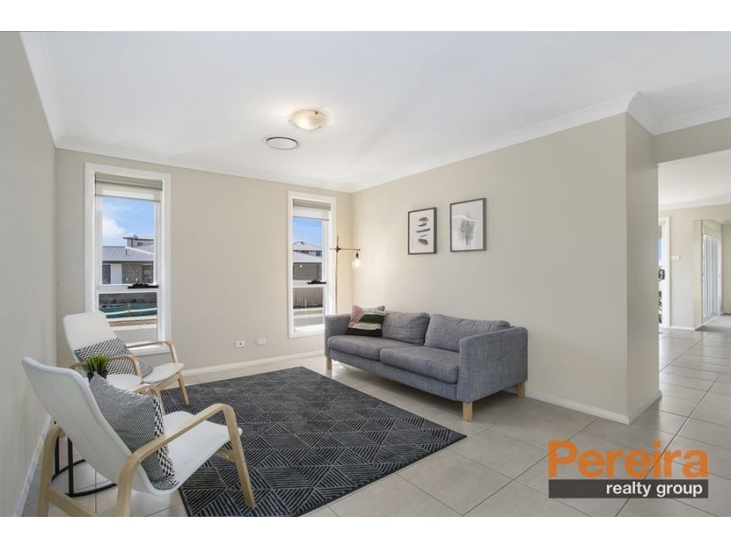 163 Hampshire Boulevarde, Spring Farm NSW 2570