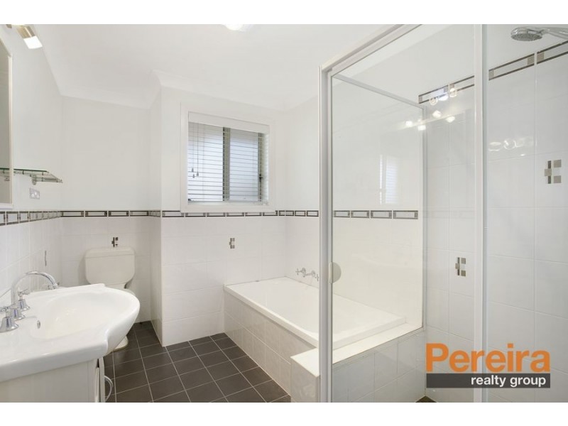 2/1-3 Meehan Place, Campbelltown NSW 2560