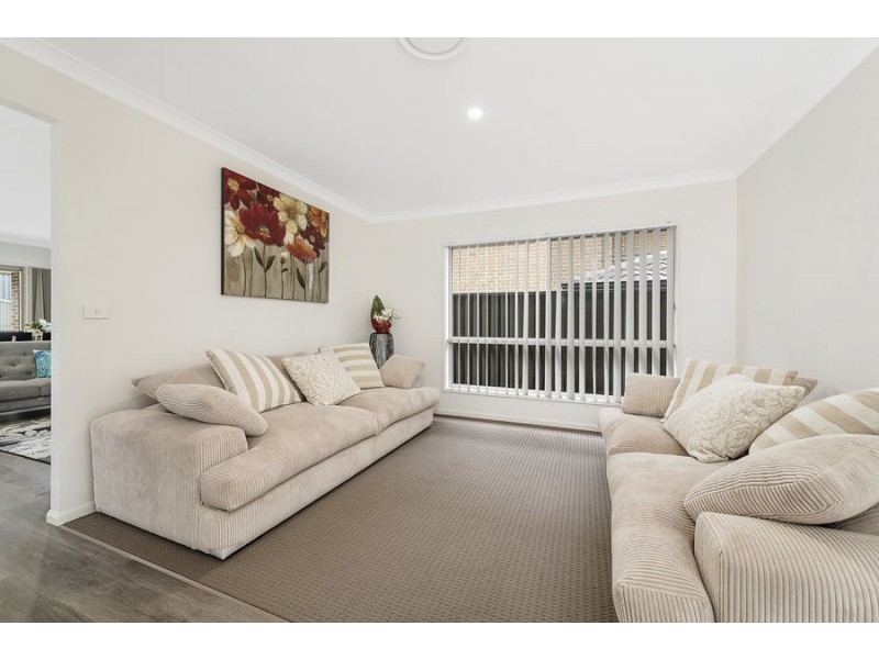 10 Radisich Loop, Oran Park NSW 2570