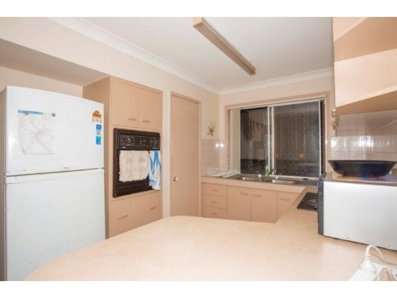 2/31 Mcmillan Street, Labrador QLD 4215