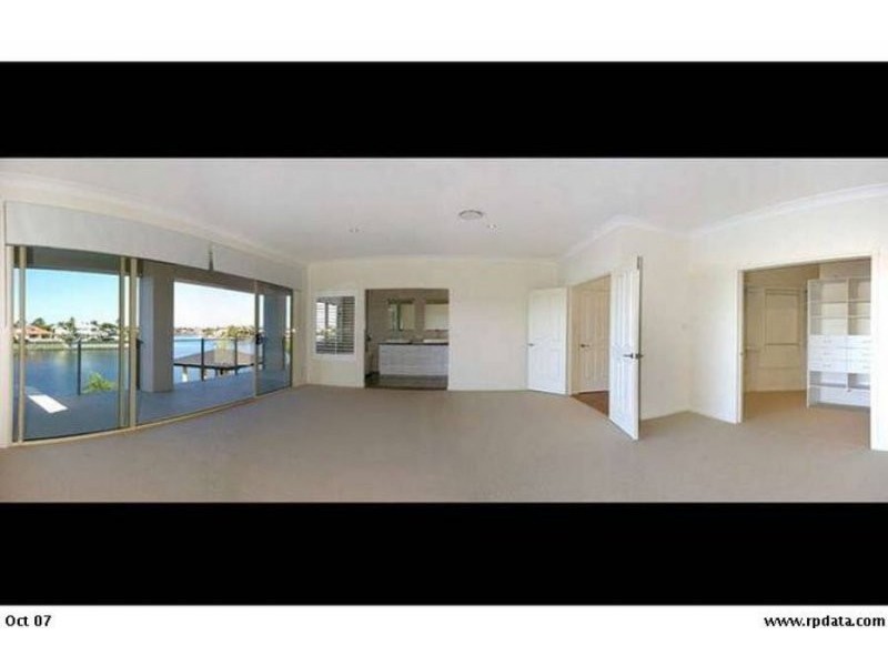 8 Key Largo, Clear Island Waters QLD 4226