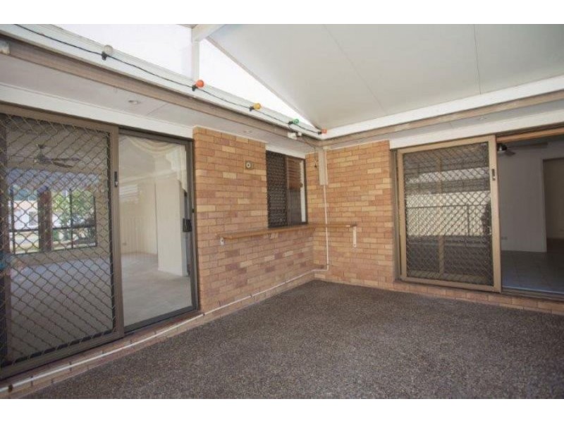 56 Lakefield Crescent, Paradise Point QLD 4216