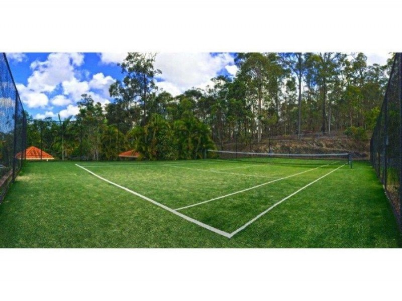 70/3 Arundel Drive, Arundel QLD 4214