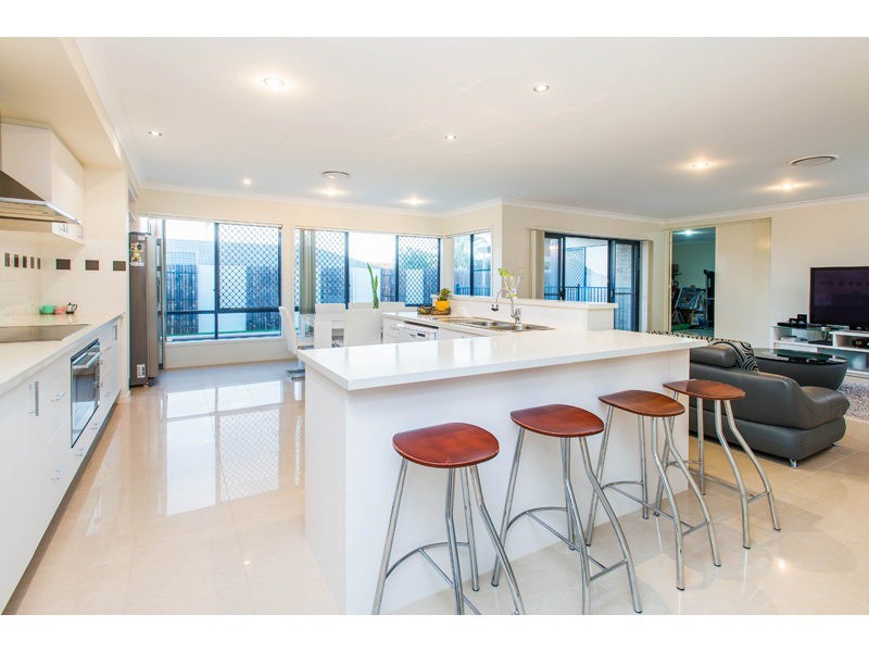 26 Cossington Circuit, Maudsland QLD 4210