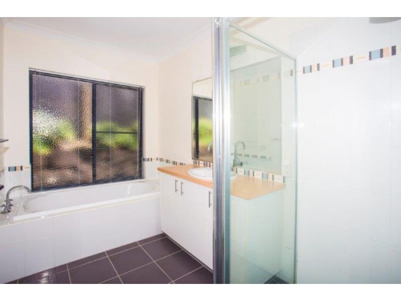 26 Cossington Circuit, Maudsland QLD 4210