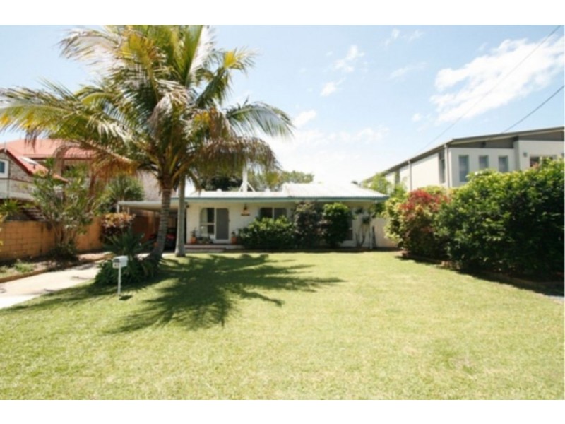 41 shaw street, Southport QLD 4215