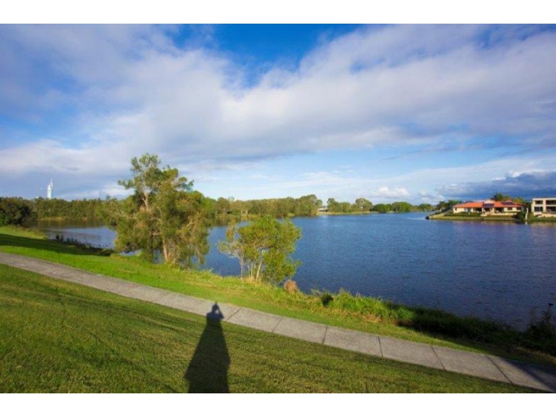 11/91 Heeb Street, Benowa QLD 4217