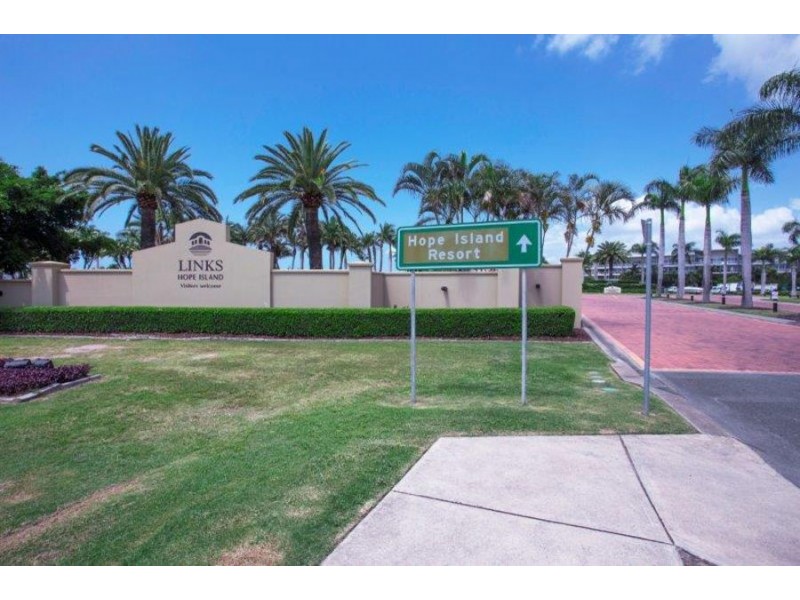 Hope Island QLD 4212