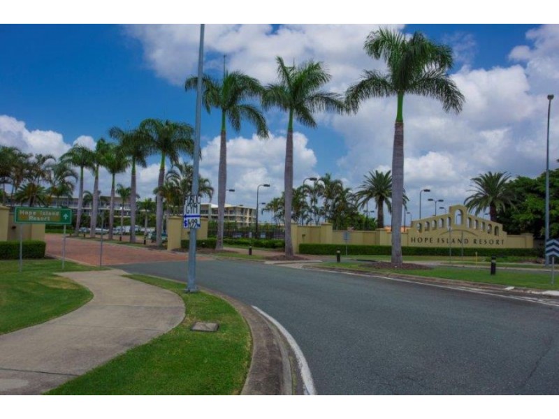 Hope Island QLD 4212