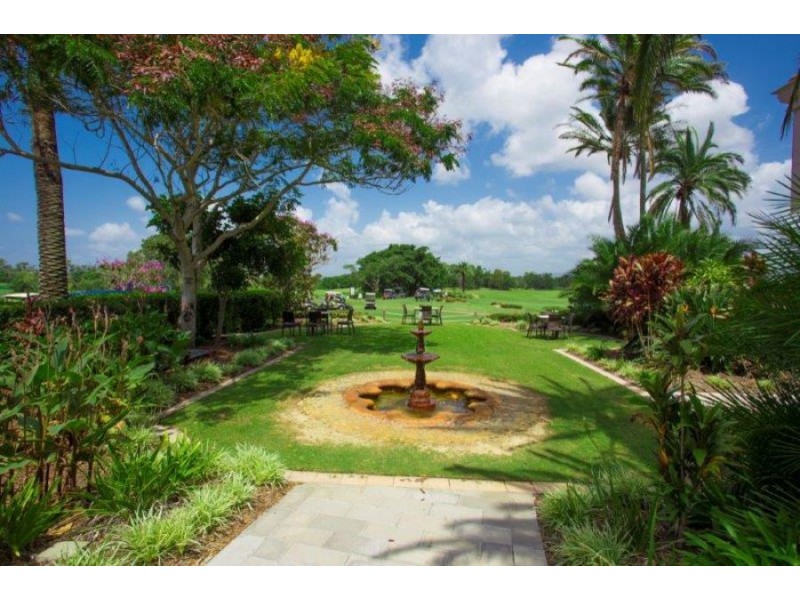 Hope Island QLD 4212