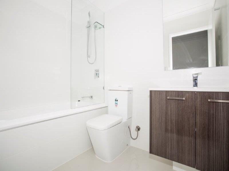 18 Carmen Court, Oxenford QLD 4210