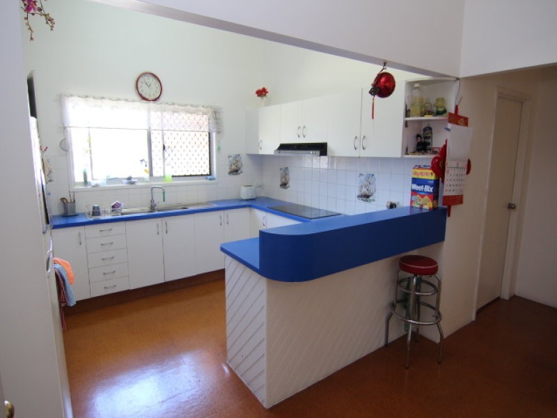 Ashmore QLD 4214