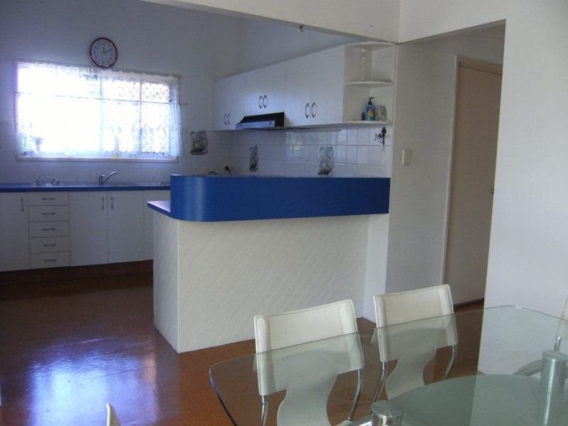 Ashmore QLD 4214