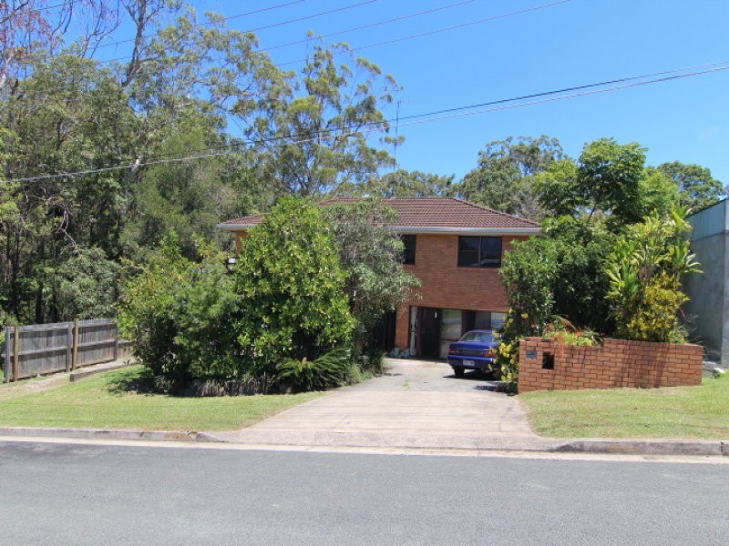 4 Blake Street, Southport QLD 4215