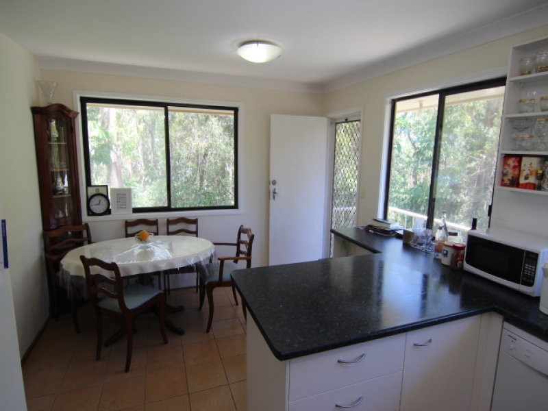 4 Blake Street, Southport QLD 4215
