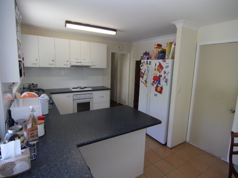 4 Blake Street, Southport QLD 4215