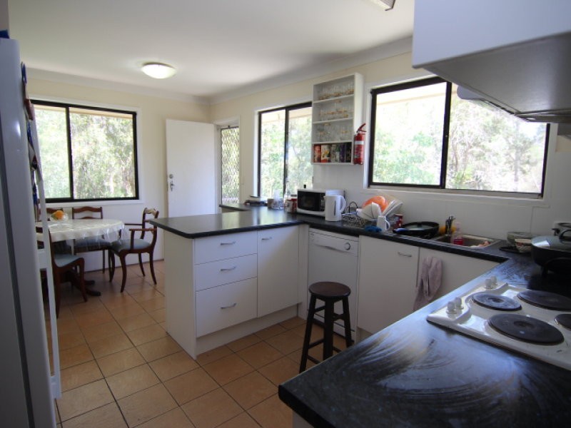 4 Blake Street, Southport QLD 4215