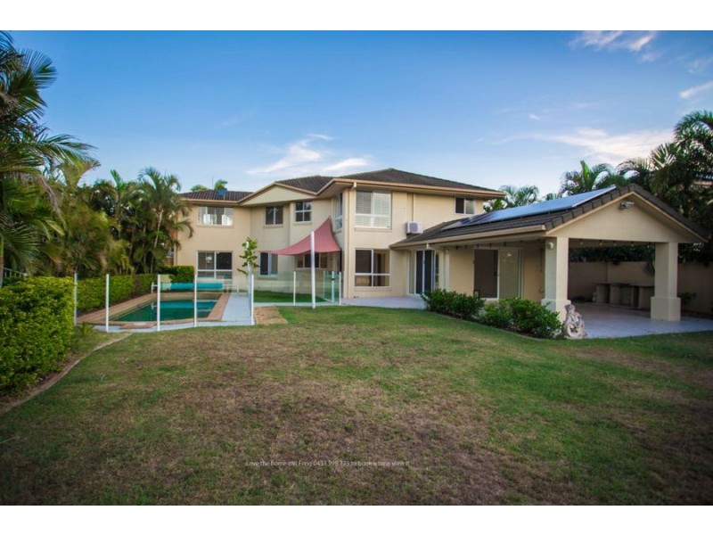 22 Parkwater Point, Helensvale QLD 4212