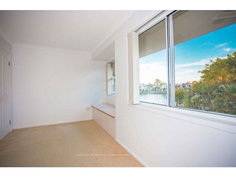 22 Parkwater Point, Helensvale QLD 4212