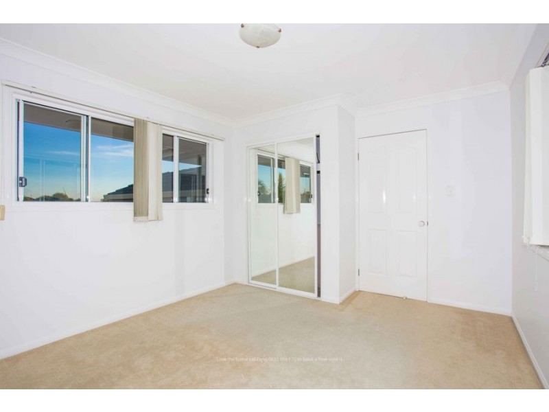 22 Parkwater Point, Helensvale QLD 4212