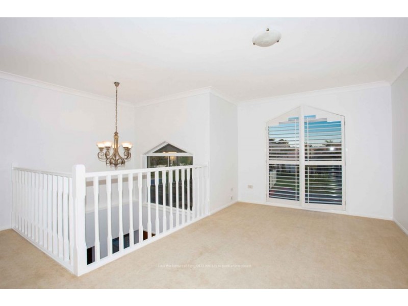 22 Parkwater Point, Helensvale QLD 4212