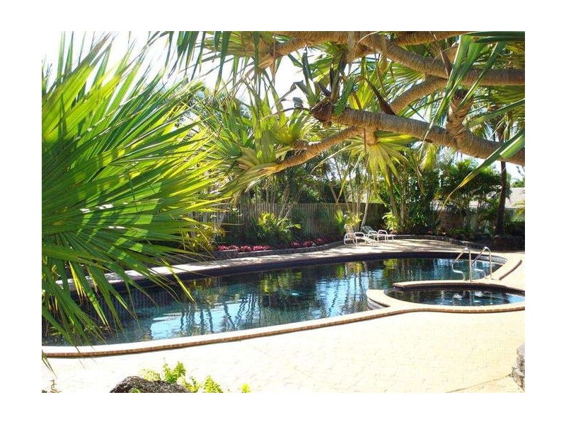 105/97 Edmund Rice Drive, Southport QLD 4215