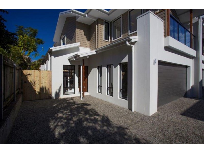 26-28 Walton Street, Southport QLD 4215