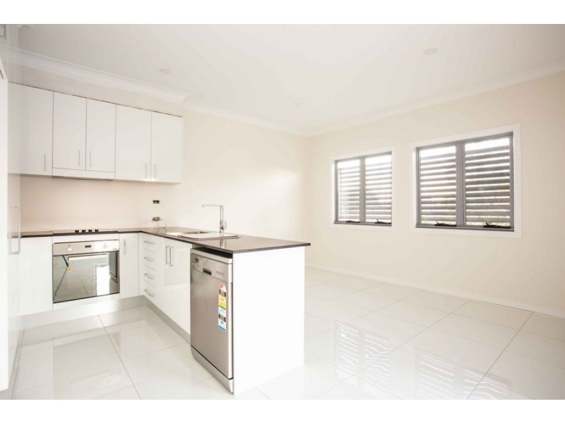 43 Harley Street, Labrador QLD 4215