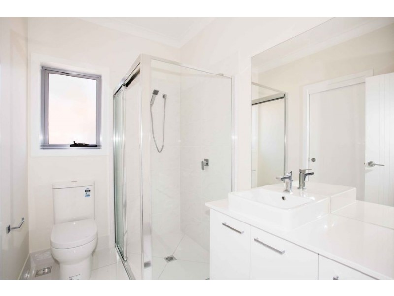 43 Harley Street, Labrador QLD 4215