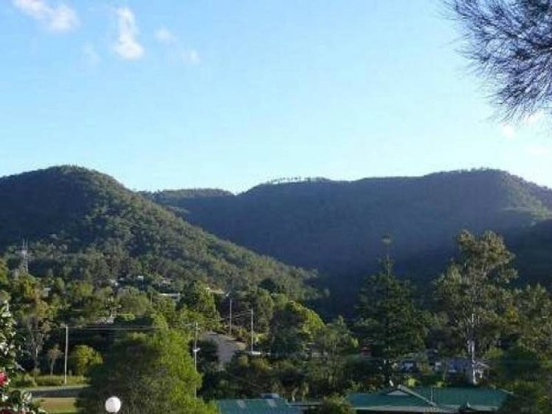 261 Clagiraba Road, Mount Nathan QLD 4211