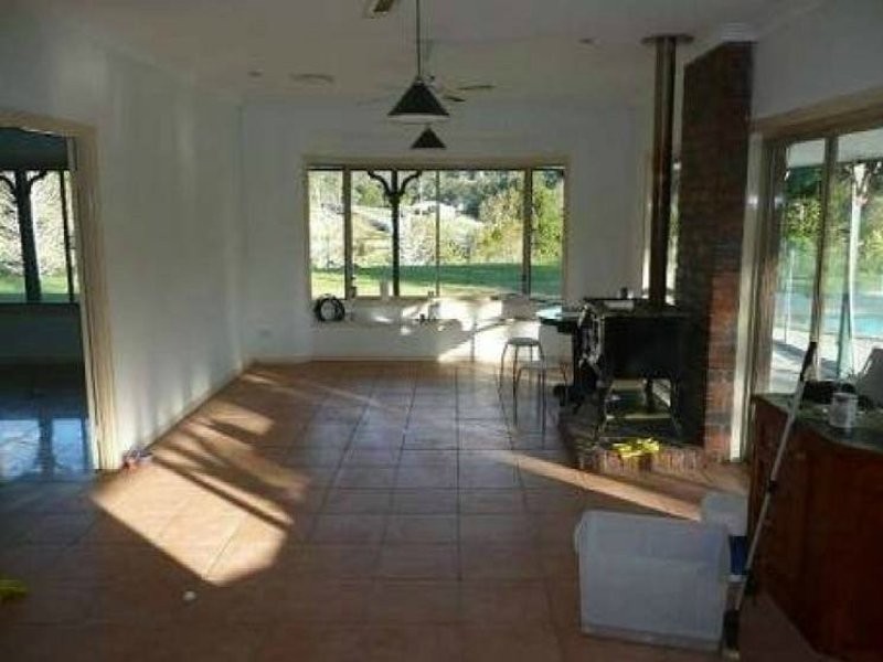 261 Clagiraba Road, Mount Nathan QLD 4211