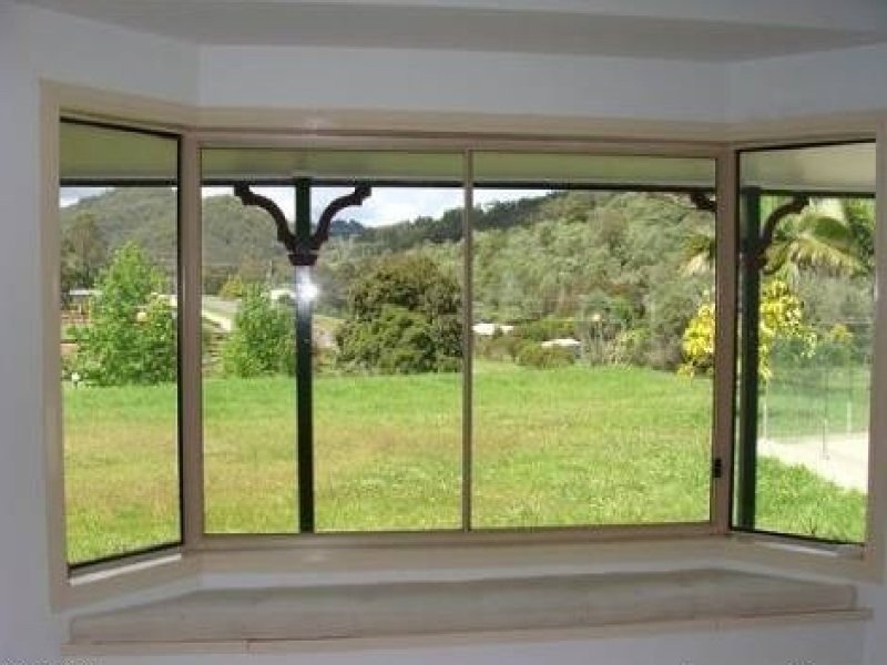 261 Clagiraba Road, Mount Nathan QLD 4211