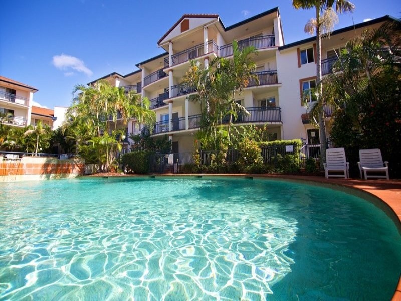 69/148-156 Marine Parade, Southport QLD 4215