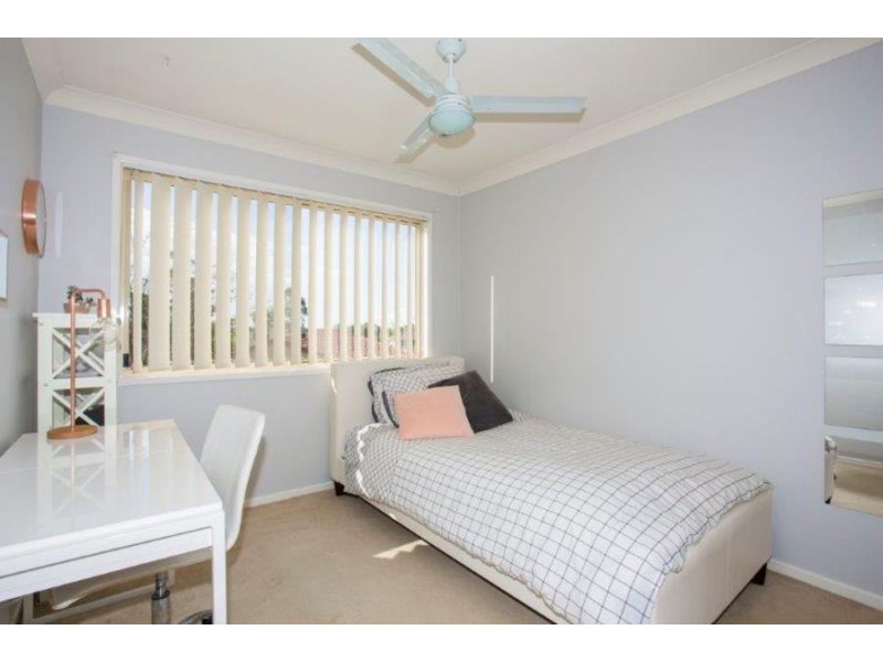 21/3 Arundel Drive, Arundel QLD 4214