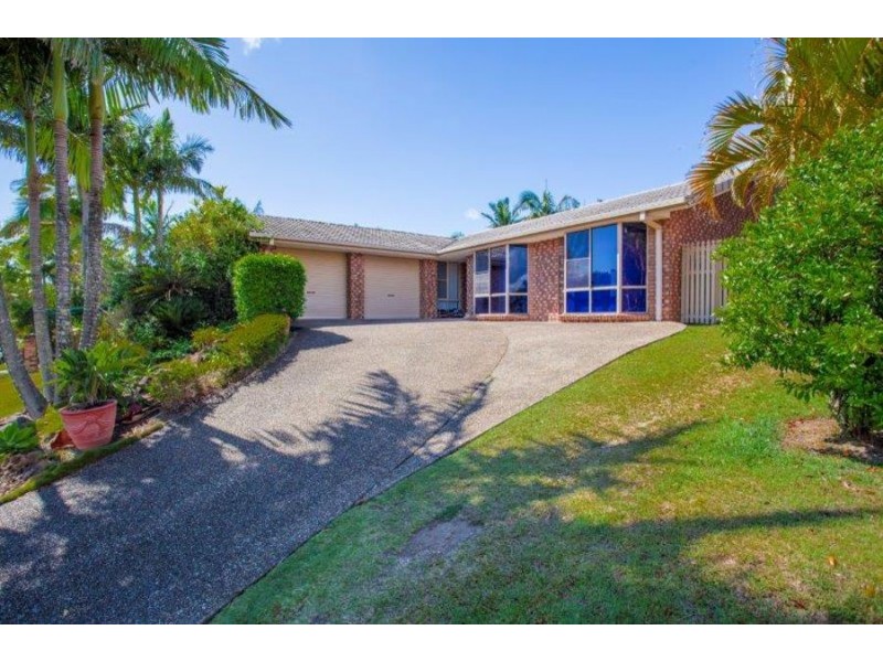 42 Wintergreen Drive, Parkwood QLD 4214