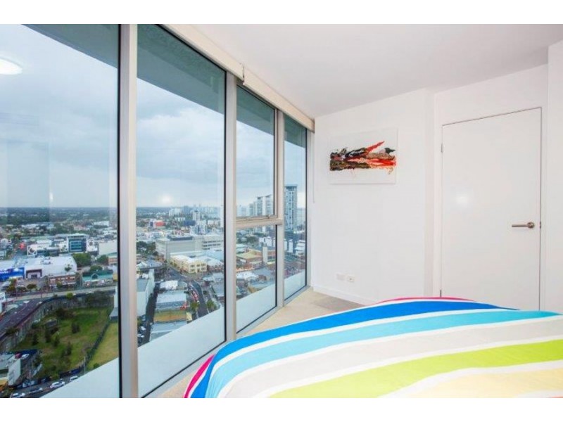 21907/5 Lawson Street, Southport QLD 4215