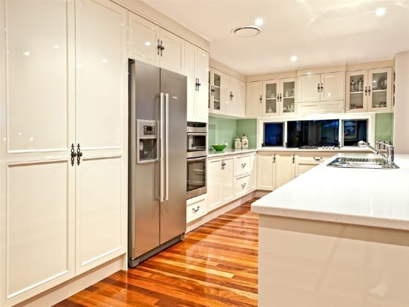 5065 Emerald Island Drive, Carrara QLD 4211