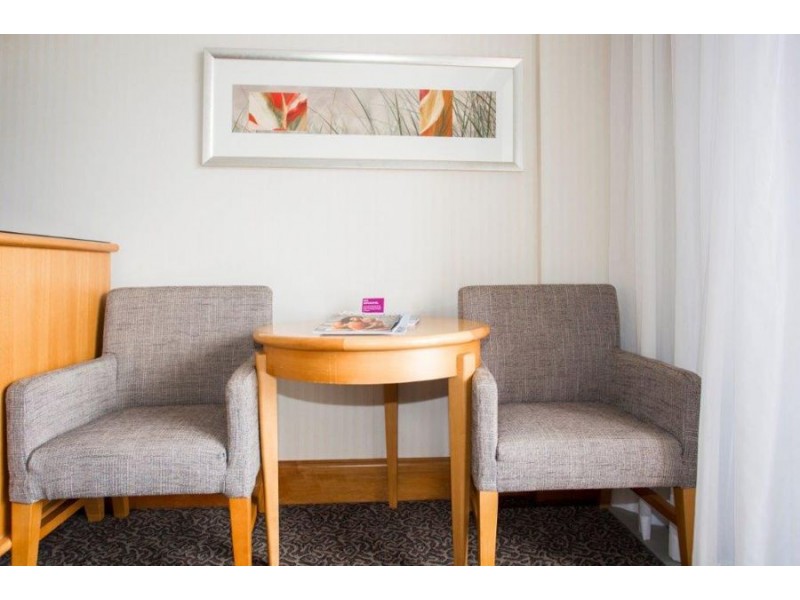 319.320/2801 Gold Coast Hwy, Surfers Paradise QLD 4217