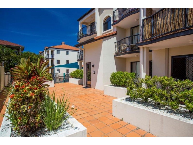 14/217 Scarborough Street, Southport QLD 4215