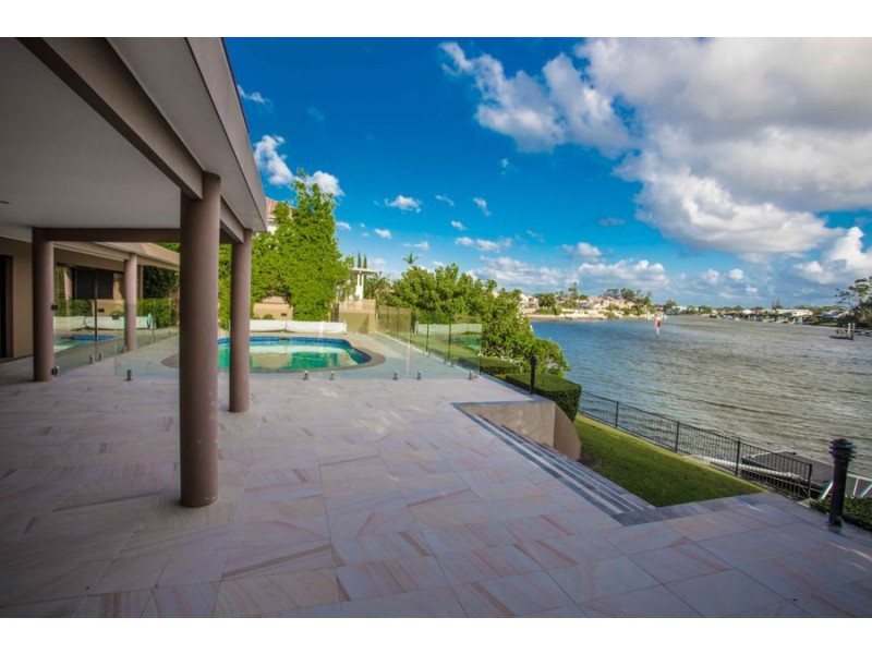 17 Donegal Crescent, Sorrento QLD 4217