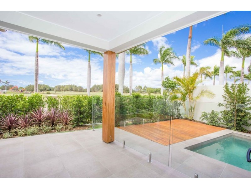 7842 Pavilion Place, Hope Island QLD 4212