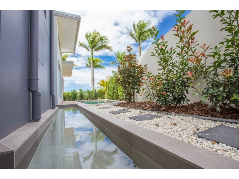 7842 Pavilion Place, Hope Island QLD 4212