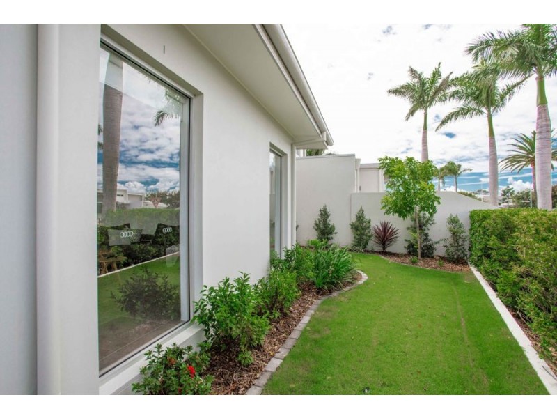 7842 Pavilion Place, Hope Island QLD 4212