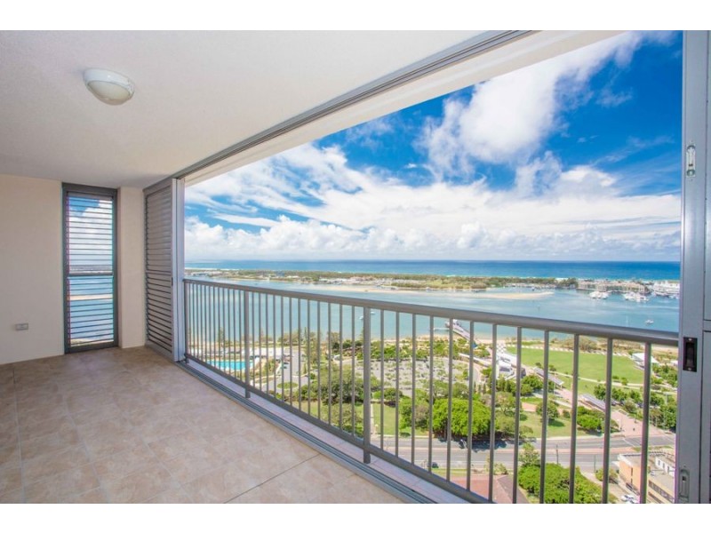 292/105 Scarborough Street, Southport QLD 4215