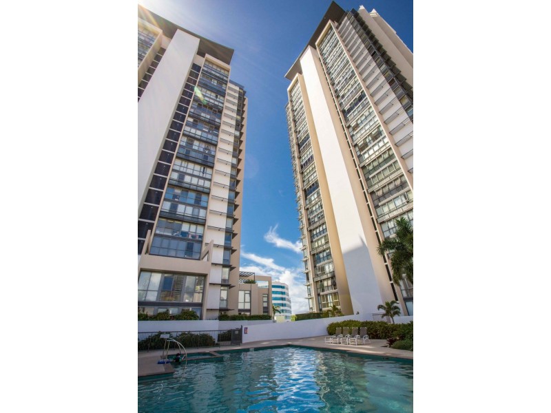 292/105 Scarborough Street, Southport QLD 4215