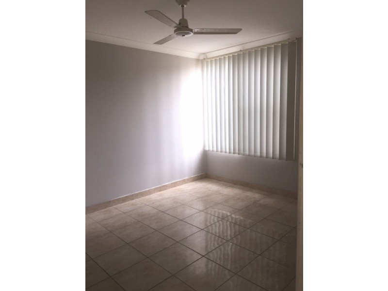 2/35 Watson Esplanade, Surfers Paradise QLD 4217
