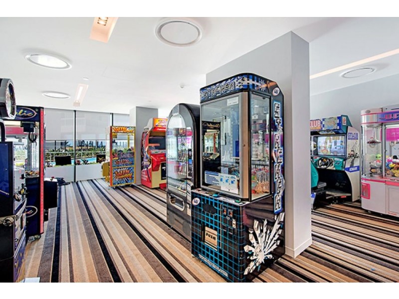 708/1 Oracle Boulevard, Broadbeach QLD 4218