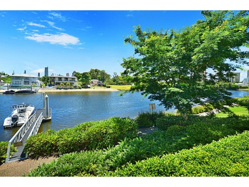 1102/33 TE Peters Drive, Broadbeach Waters QLD 4218